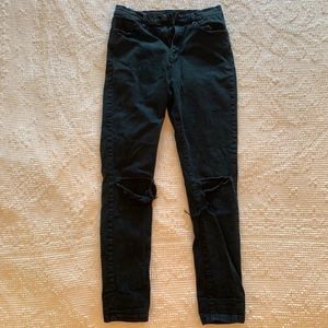BDG twig high rise distressed black jeans